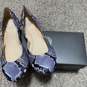 Vince Camuto snakeskin ballet flats